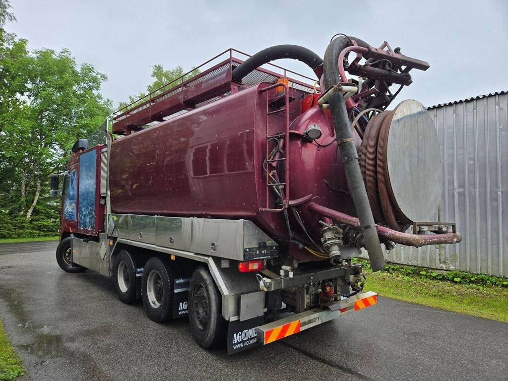 Volvo FH16 610 8X4 FICO ADR 9.9m³ + 11.8m³ - Vacuümwagen: afbeelding 2 Volvo FH16 610 8X4 FICO ADR 9.9m³ + 11.8m³ - Vacuümwagen: afbeelding 2