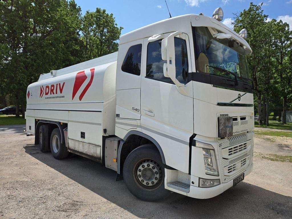 Volvo FH540 6x2 ADR - Tankwagen: afbeelding 5 Volvo FH540 6x2 ADR - Tankwagen: afbeelding 5