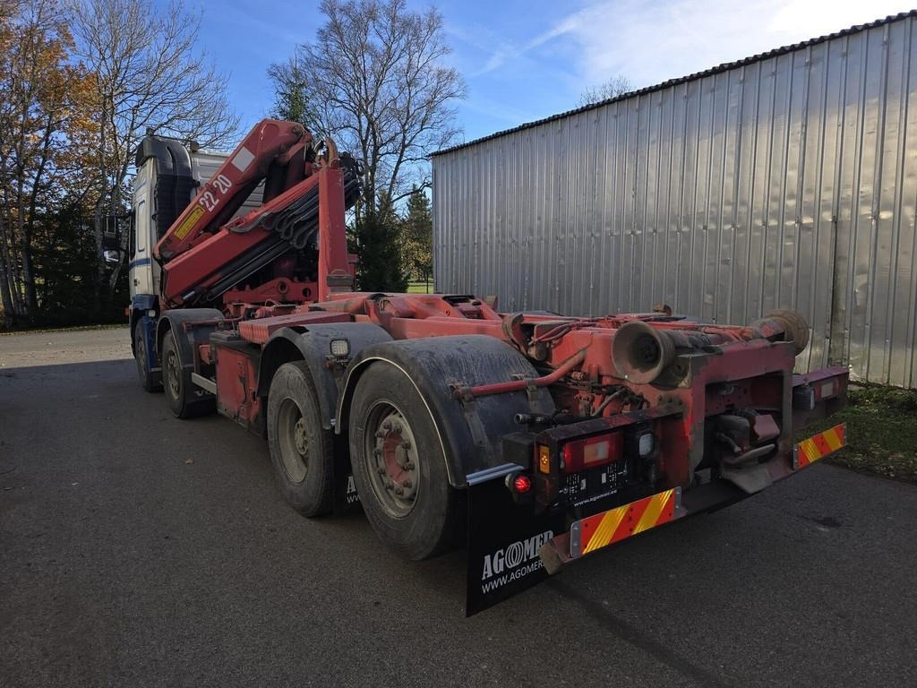 Volvo FM12 420 8X2 HMF 2220 K4 - Haakarmsysteem vrachtwagen: afbeelding 2 Volvo FM12 420 8X2 HMF 2220 K4 - Haakarmsysteem vrachtwagen: afbeelding 2