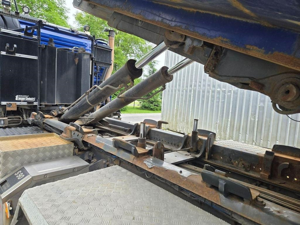 Volvo FMX460 4X4-2 MULTILIFT - Haakarmsysteem vrachtwagen: afbeelding 3 Volvo FMX460 4X4-2 MULTILIFT - Haakarmsysteem vrachtwagen: afbeelding 3