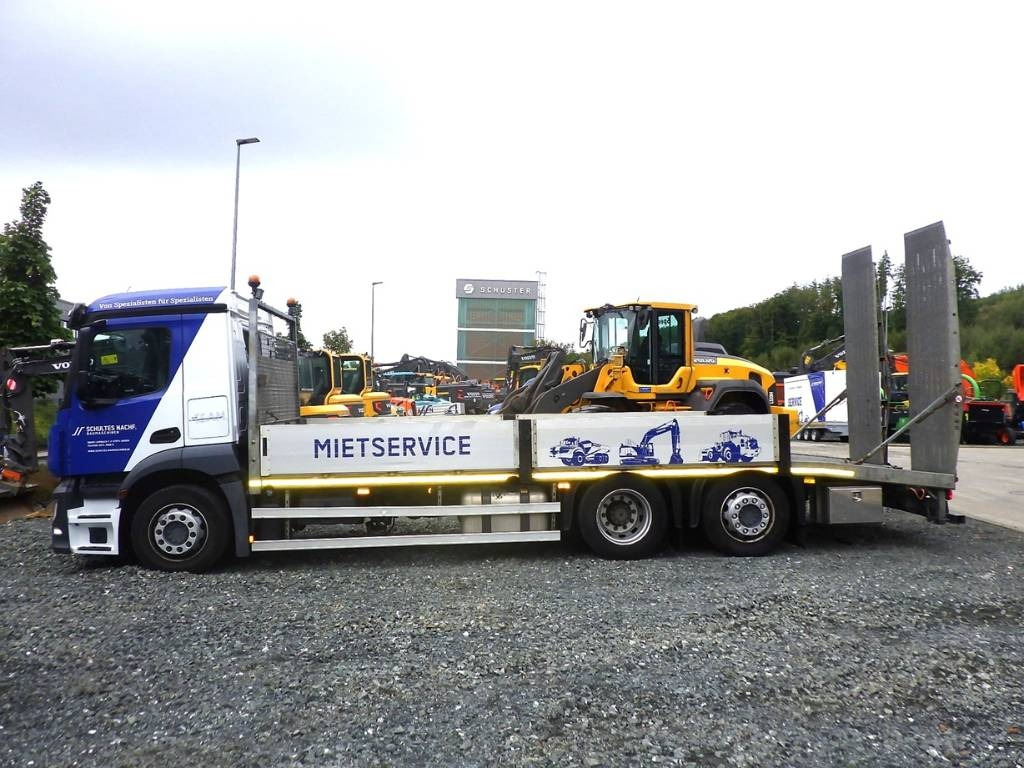 Mercedes-Benz Antos 2533 L Maschinentransporter  - Autovrachtwagen vrachtwagen: afbeelding 2 Mercedes-Benz Antos 2533 L Maschinentransporter  - Autovrachtwagen vrachtwagen: afbeelding 2