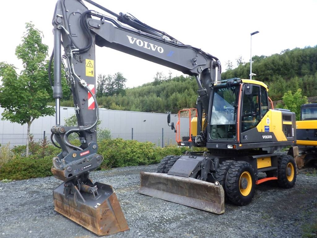 Volvo EW 220 E - Mobiele graafmachine: afbeelding 1 Volvo EW 220 E - Mobiele graafmachine: afbeelding 1