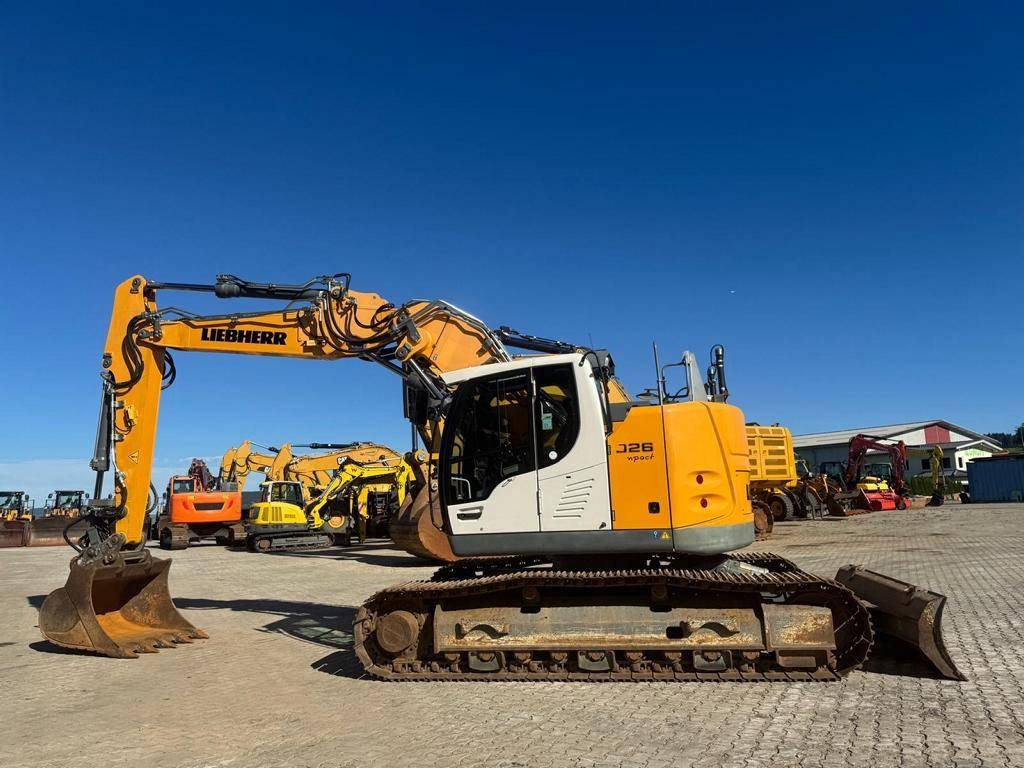 Liebherr R 926 Compact Litronic - Rupsgraafmachine: afbeelding 1 Liebherr R 926 Compact Litronic - Rupsgraafmachine: afbeelding 1