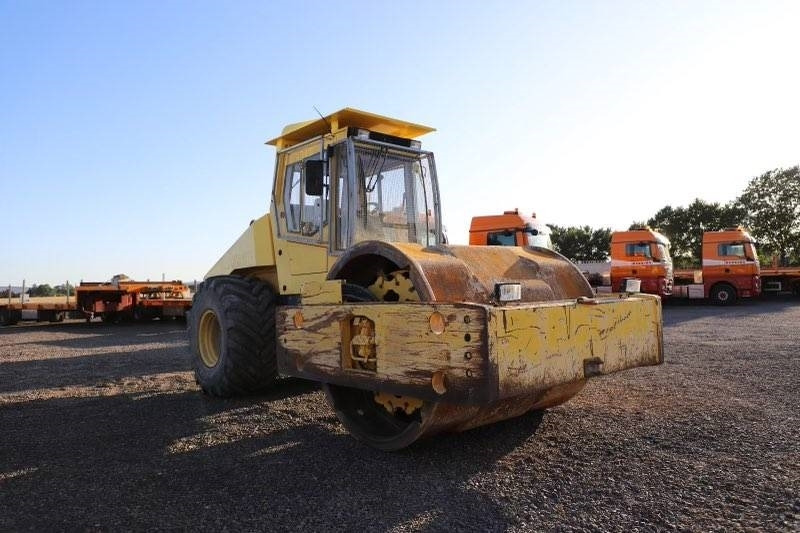 Leasing Bomag BW 225 D-3  Bomag BW 225 D-3: afbeelding 12