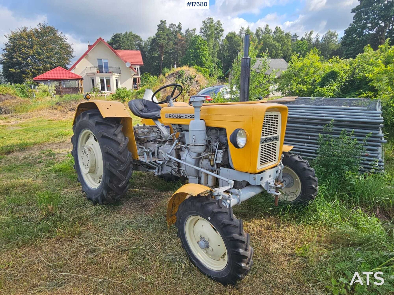 1972 Ursus C 330 - Tractor: afbeelding 1 1972 Ursus C 330 - Tractor: afbeelding 1