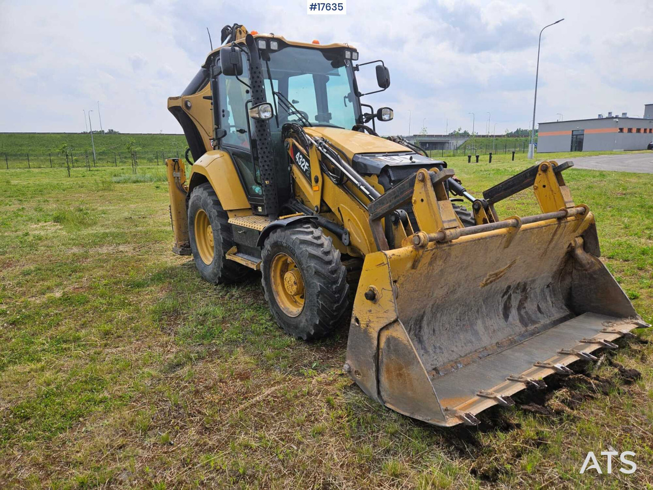 2016 Caterpillar 432F - Graaflaadmachine: afbeelding 2 2016 Caterpillar 432F - Graaflaadmachine: afbeelding 2