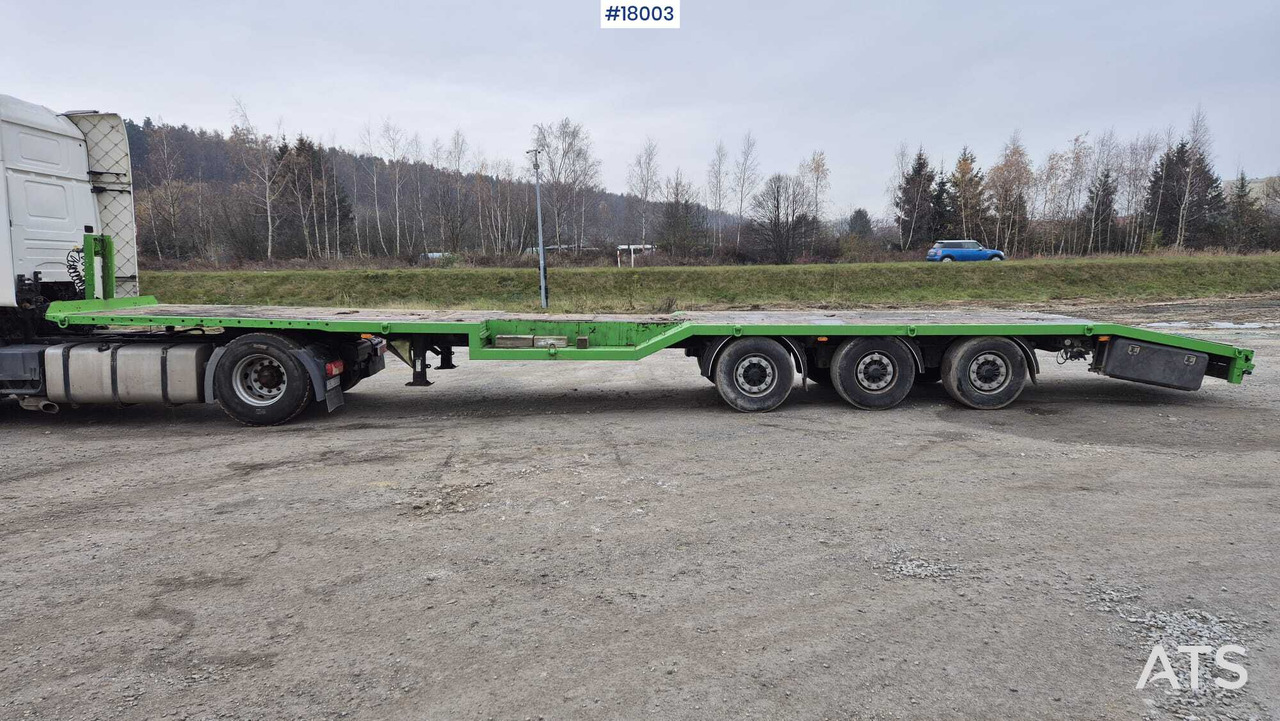 FLIEGL SDS low-bed semi-trailer (2016) - Dieplader oplegger: afbeelding 4 FLIEGL SDS low-bed semi-trailer (2016) - Dieplader oplegger: afbeelding 4