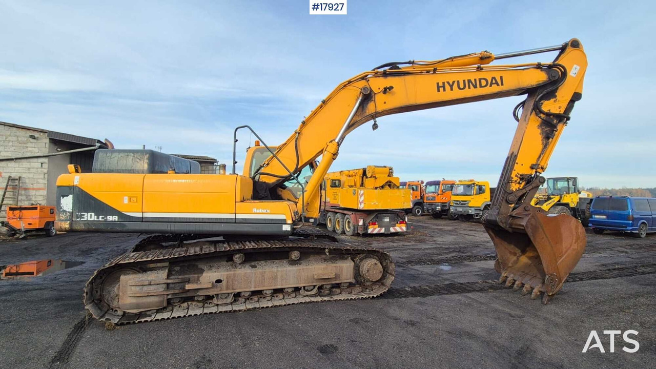 Hyundai 330LC-9A Crawler Excavator (2015) - Rupsgraafmachine: afbeelding 3 Hyundai 330LC-9A Crawler Excavator (2015) - Rupsgraafmachine: afbeelding 3