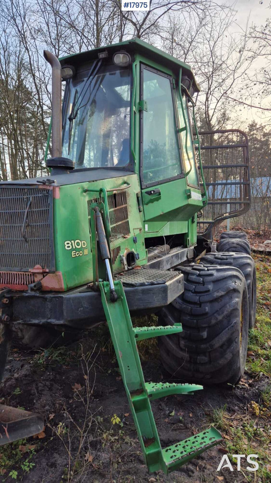 John Deere 810D forwarder (2007) - Forwarder: afbeelding 3 John Deere 810D forwarder (2007) - Forwarder: afbeelding 3