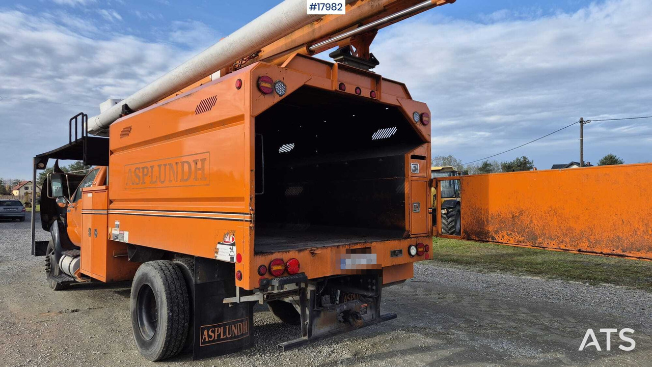 Vrachtwagen hoogwerker Lift for maintenance and assembly work FORD F750 (2013): afbeelding 13 Vrachtwagen hoogwerker Lift for maintenance and assembly work FORD F750 (2013): afbeelding 13