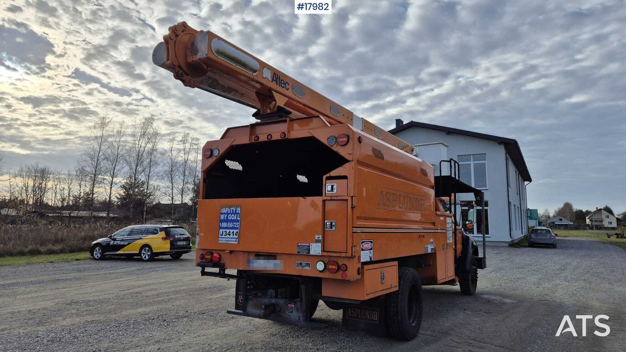 Vrachtwagen hoogwerker Lift for maintenance and assembly work FORD F750 (2013): afbeelding 11 Vrachtwagen hoogwerker Lift for maintenance and assembly work FORD F750 (2013): afbeelding 11