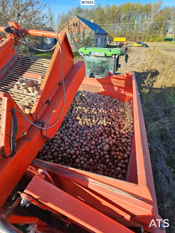 Potato harvester GRIMME SE 75/40 (1995) - Aardappelrooier: afbeelding 2 Potato harvester GRIMME SE 75/40 (1995) - Aardappelrooier: afbeelding 2