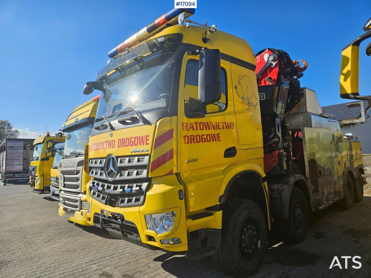 Specjalistyczny pojazd ratunkowy Mercedes Benz Arocs 4853 8x8 (2021) - Bergingsvoertuig: afbeelding 2 Specjalistyczny pojazd ratunkowy Mercedes Benz Arocs 4853 8x8 (2021) - Bergingsvoertuig: afbeelding 2