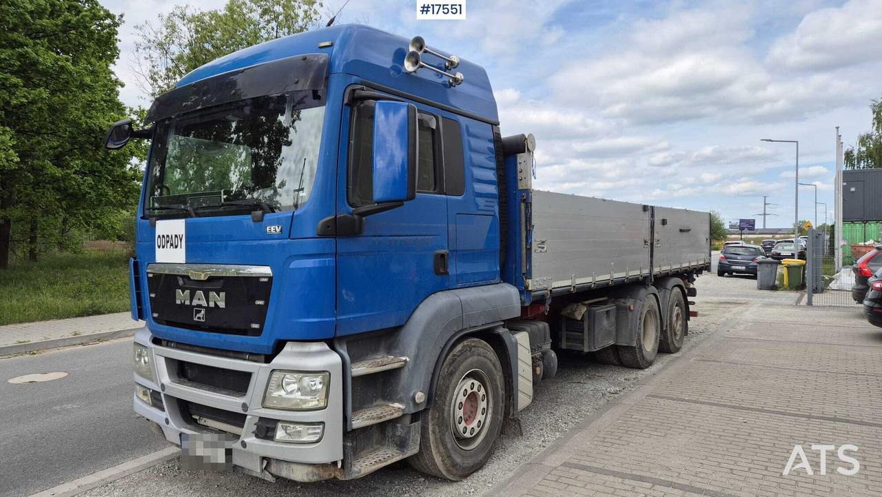 Three-axle tipper MAN TGA 03 (2012) - Kipper vrachtwagen: afbeelding 4 Three-axle tipper MAN TGA 03 (2012) - Kipper vrachtwagen: afbeelding 4