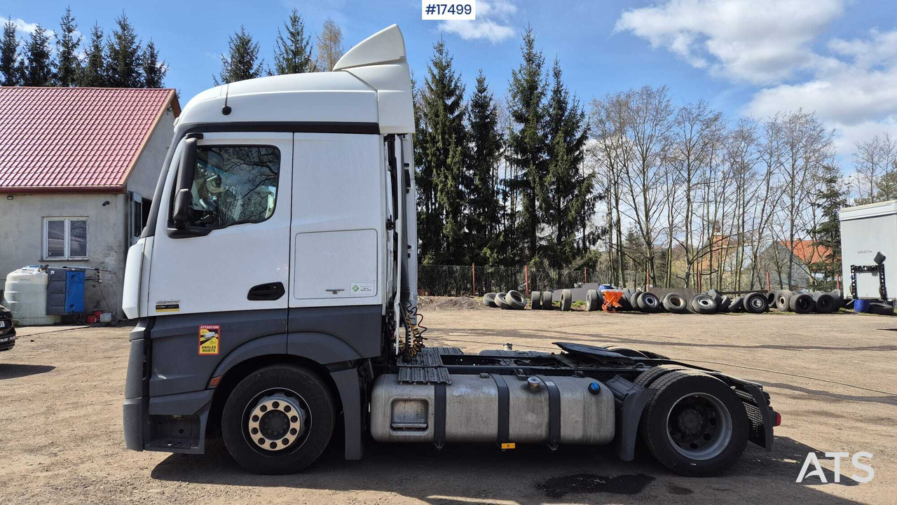 Truck tractor MERCEDES-BENZ ACTROS 1845 (2017) - Trekker: afbeelding 4 Truck tractor MERCEDES-BENZ ACTROS 1845 (2017) - Trekker: afbeelding 4