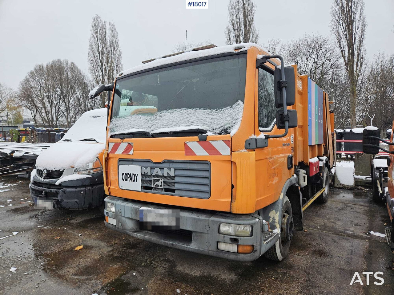 Truck MAN TGA 12.180 (2007) with EKOCEL mini garbage truck body - Vuilniswagen: afbeelding 4 Truck MAN TGA 12.180 (2007) with EKOCEL mini garbage truck body - Vuilniswagen: afbeelding 4