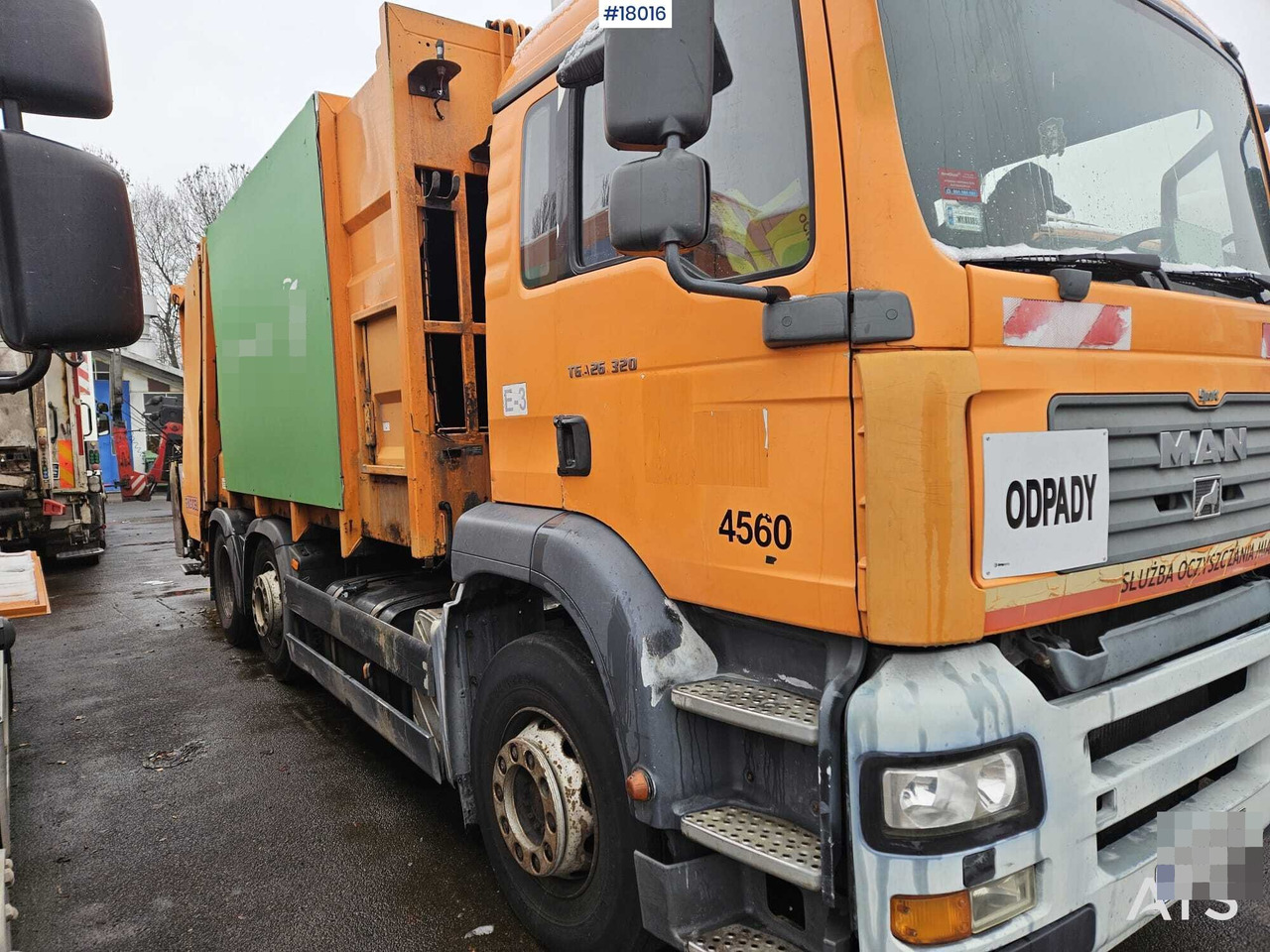 Truck MAN TGA 26.320 (2007) with EKOCEL MEDIUM XL garbage truck body. - Vuilniswagen: afbeelding 5 Truck MAN TGA 26.320 (2007) with EKOCEL MEDIUM XL garbage truck body. - Vuilniswagen: afbeelding 5