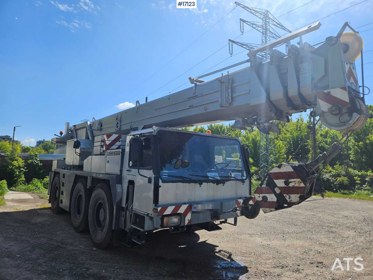 Żuraw samochodowy Liebherr 1050-1 (1995) - Kraanwagen: afbeelding 2 Żuraw samochodowy Liebherr 1050-1 (1995) - Kraanwagen: afbeelding 2