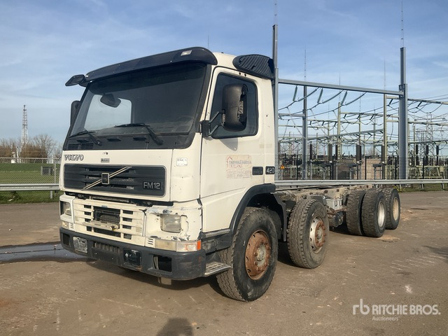 1999 Volvo FM12 8x4 Twin-Steer Cab and Chassis - Chassis vrachtwagen: afbeelding 1 1999 Volvo FM12 8x4 Twin-Steer Cab and Chassis - Chassis vrachtwagen: afbeelding 1
