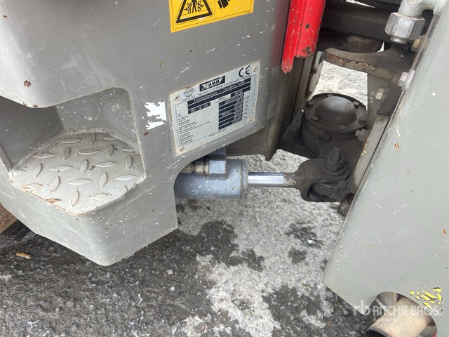 2010 Hamm HD12VV Dubbele trommelwals - Asfaltwals: afbeelding 5 2010 Hamm HD12VV Dubbele trommelwals - Asfaltwals: afbeelding 5