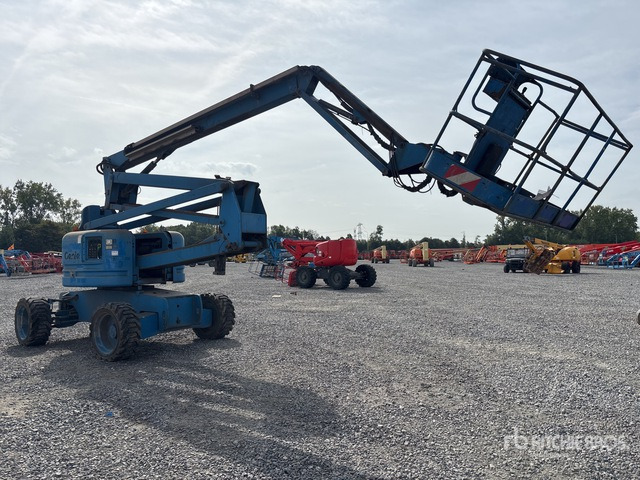 2013 Genie Z-60/34 4WD Diesel Articulating Boom Lift - Knikarmhoogwerker: afbeelding 4 2013 Genie Z-60/34 4WD Diesel Articulating Boom Lift - Knikarmhoogwerker: afbeelding 4