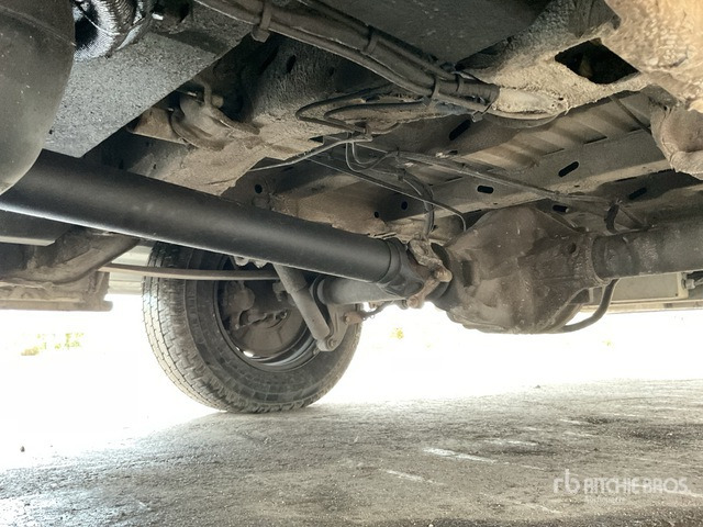 2013 Mercedes-Benz 2013 Danilift P130V Straight Bo ... Boom Truck - Vrachtwagen hoogwerker: afbeelding 4 2013 Mercedes-Benz 2013 Danilift P130V Straight Bo ... Boom Truck - Vrachtwagen hoogwerker: afbeelding 4