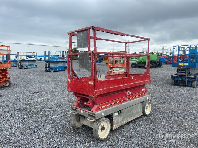 2013 Skyjack Sj111-3220 Electric (Inoperable) Scissor Lift - Schaarlift: afbeelding 4 2013 Skyjack Sj111-3220 Electric (Inoperable) Scissor Lift - Schaarlift: afbeelding 4