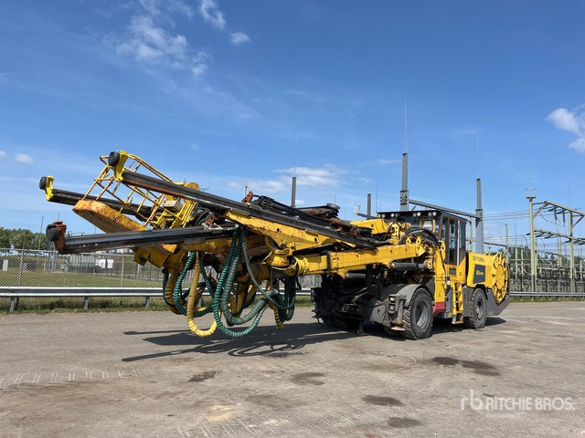 2014 Atlas Copco Boomer XE3C C30 4x4 Jumbo Drill - Klepelmaaier/ Mulcher: afbeelding 1 2014 Atlas Copco Boomer XE3C C30 4x4 Jumbo Drill - Klepelmaaier/ Mulcher: afbeelding 1
