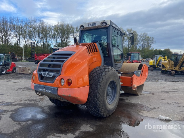 2015 Hamm H13IX 13T Smooth Drum Compactor - Schapenpootwals/ Grondverdichter: afbeelding 4 2015 Hamm H13IX 13T Smooth Drum Compactor - Schapenpootwals/ Grondverdichter: afbeelding 4
