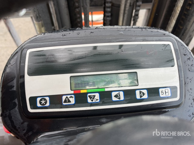 2015 Manitou ME318-48V Electric Forklift - Elektrische heftruck: afbeelding 5 2015 Manitou ME318-48V Electric Forklift - Elektrische heftruck: afbeelding 5