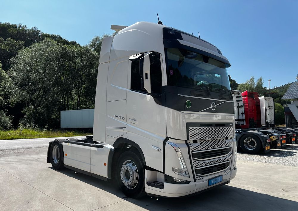 Volvo FH 500 // 2023Rok // Klima postojowa // Full Led // ACC // - Trekker: afbeelding 2 Volvo FH 500 // 2023Rok // Klima postojowa // Full Led // ACC // - Trekker: afbeelding 2