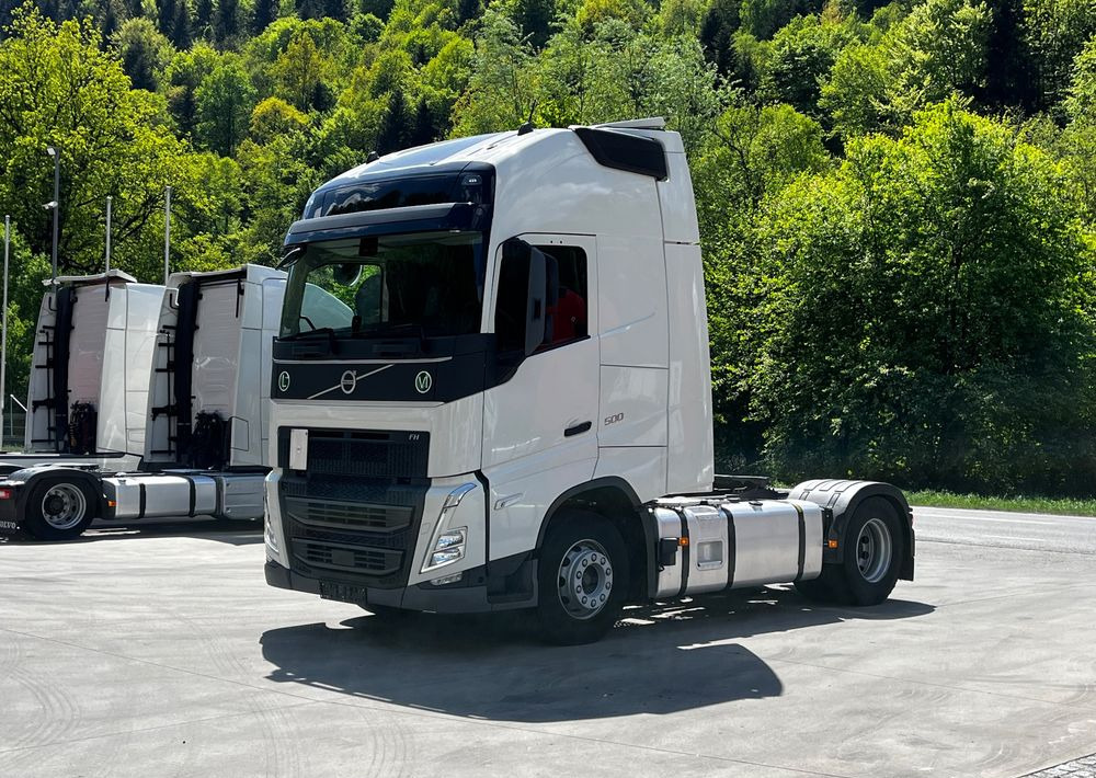 Volvo FH 500 EURO 6 // Standard // 2024 Rok // Parkclima // Globe XL // Skóry // Joystick // - Trekker: afbeelding 2 Volvo FH 500 EURO 6 // Standard // 2024 Rok // Parkclima // Globe XL // Skóry // Joystick // - Trekker: afbeelding 2