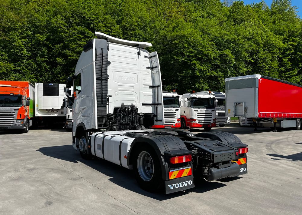 Volvo FH 500 // Globe XL // Xenon // Radary // Duże zbiorniki // Z ruchu międzynarodowego // - Trekker: afbeelding 5 Volvo FH 500 // Globe XL // Xenon // Radary // Duże zbiorniki // Z ruchu międzynarodowego // - Trekker: afbeelding 5