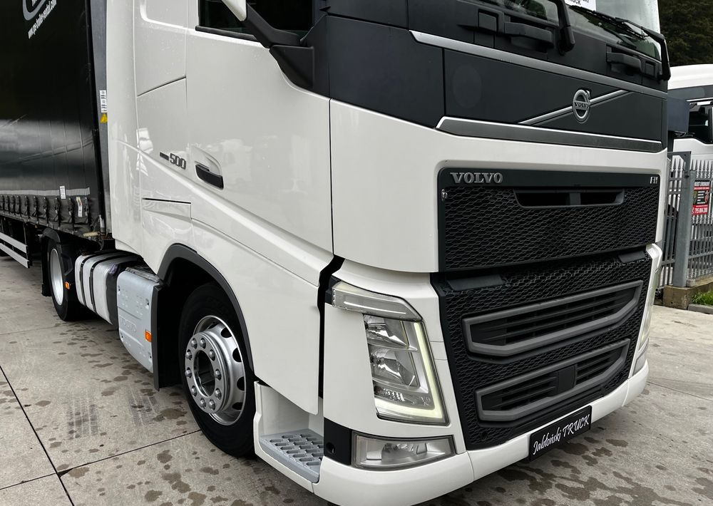 Volvo FH 500 Mega 2016 Rok + Fliegl 2017 // Oś podnoszona // Zestaw ! - Trekker, Schuifzeiloplegger: afbeelding 4 Volvo FH 500 Mega 2016 Rok + Fliegl 2017 // Oś podnoszona // Zestaw ! - Trekker, Schuifzeiloplegger: afbeelding 4