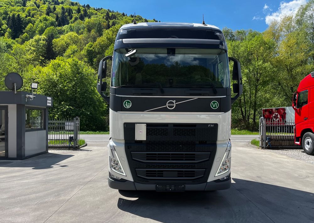 Volvo FH 500 // Silnik Euro 6 nie Isave // Parkclima // XL // Radary // Duże zbiorniki // Gwarancja // - Trekker: afbeelding 3 Volvo FH 500 // Silnik Euro 6 nie Isave // Parkclima // XL // Radary // Duże zbiorniki // Gwarancja // - Trekker: afbeelding 3