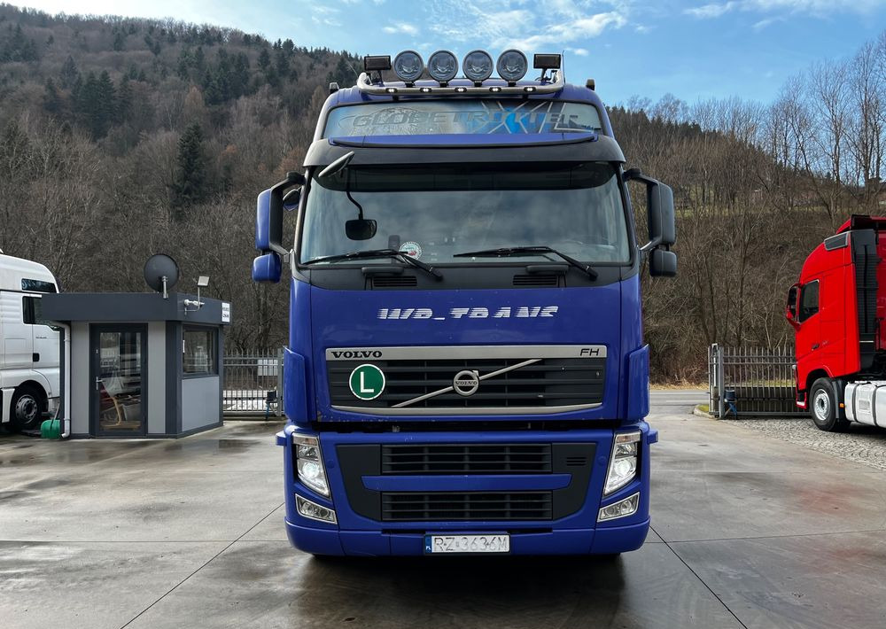 Volvo FH500 // 2013 Rok // XL // Automat // EEV // Idealny ! - Trekker: afbeelding 2 Volvo FH500 // 2013 Rok // XL // Automat // EEV // Idealny ! - Trekker: afbeelding 2