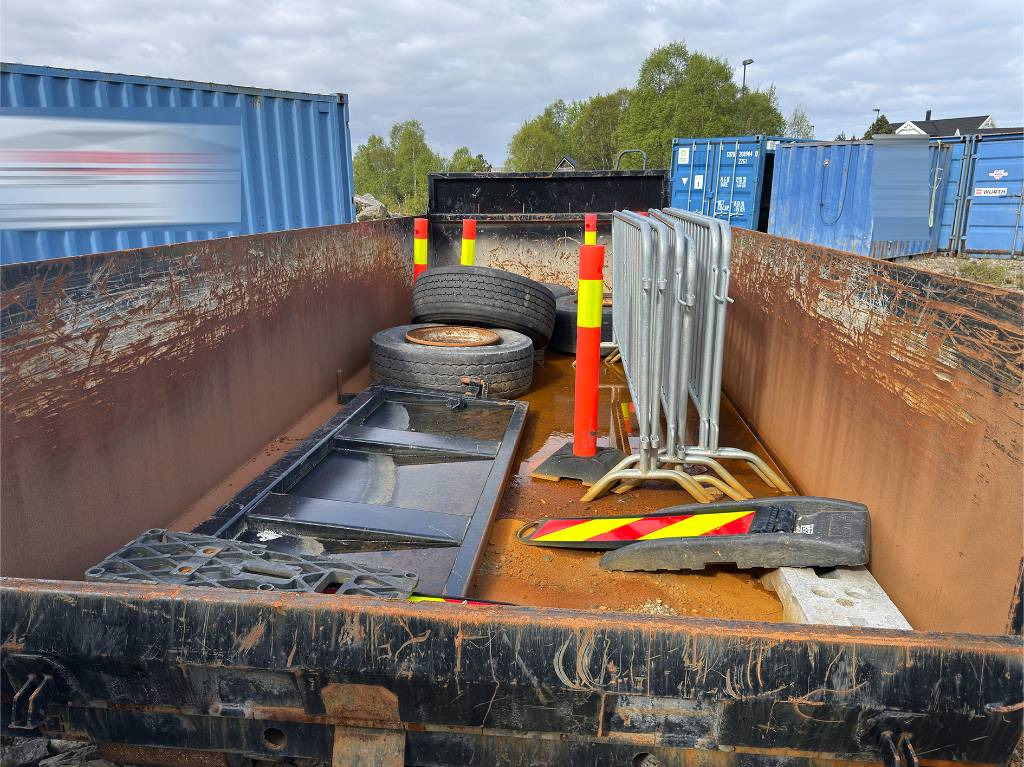Annet Krokcontainer Hook lift container 15m3 - Haakarm container: afbeelding 4 Annet Krokcontainer Hook lift container 15m3 - Haakarm container: afbeelding 4