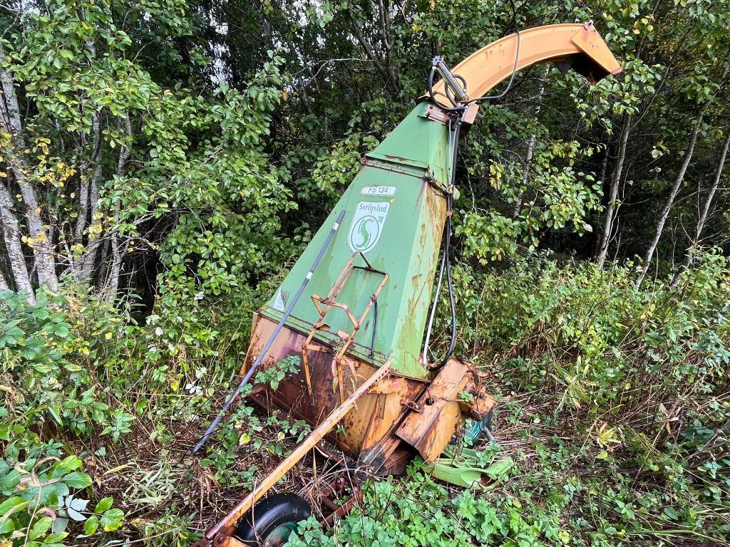 Annet Serigstad FS134 forage harvester - Getrokken hakselaar: afbeelding 1 Annet Serigstad FS134 forage harvester - Getrokken hakselaar: afbeelding 1