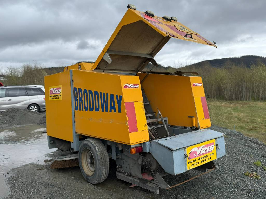 Broddway Combi feievogn - Veegwagen: afbeelding 2 Broddway Combi feievogn - Veegwagen: afbeelding 2