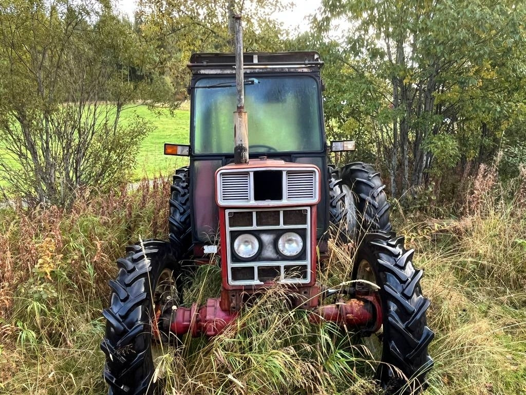 International Harvester 584 4WD - Tractor: afbeelding 5 International Harvester 584 4WD - Tractor: afbeelding 5
