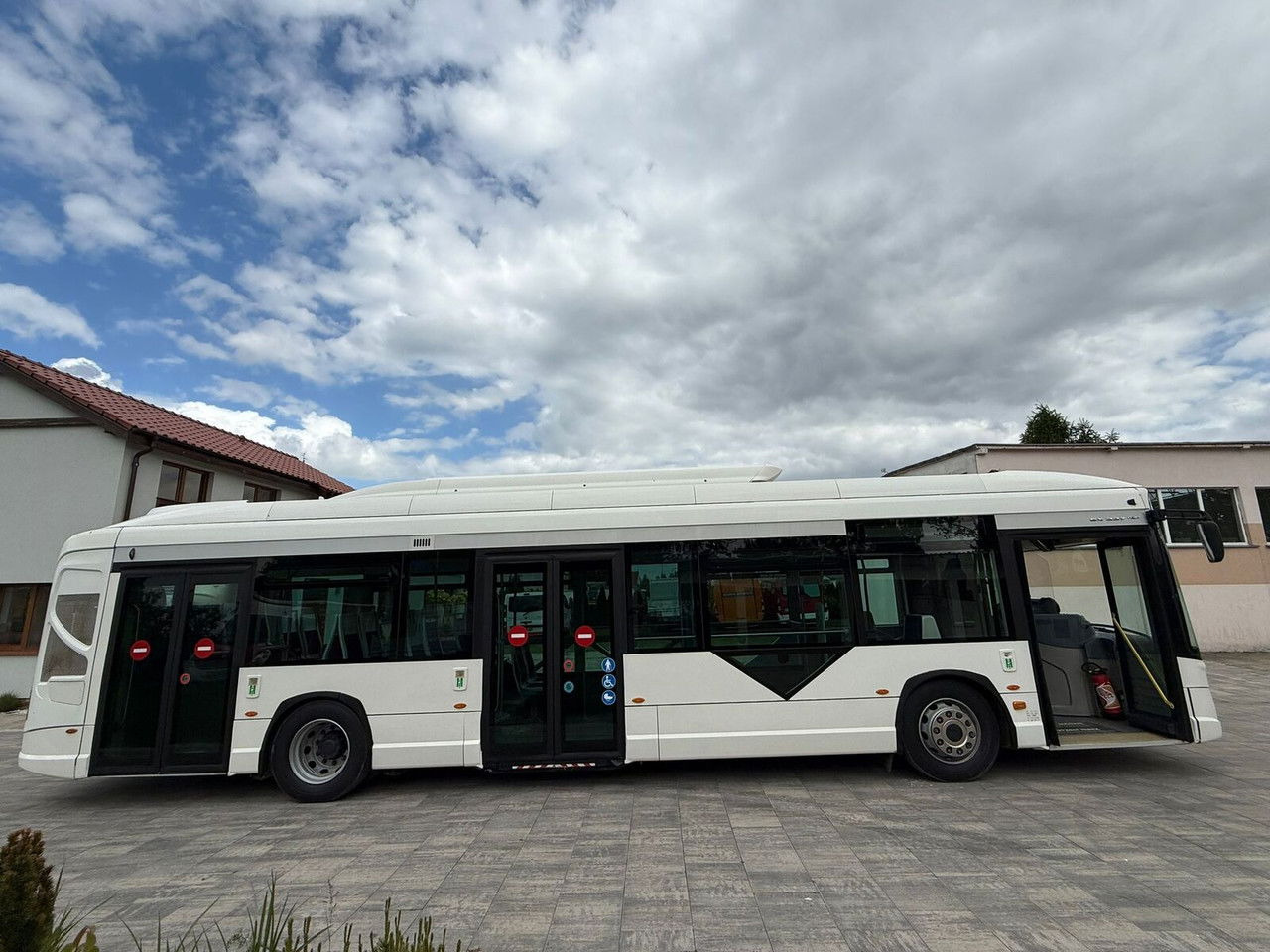 Diversen GX 337 HeuliezBus GX 337 - Stadsbus: afbeelding 4 Diversen GX 337 HeuliezBus GX 337 - Stadsbus: afbeelding 4