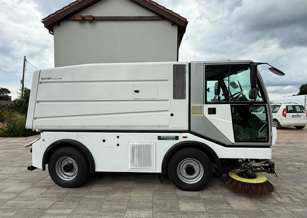 Inny Bucher Citycat 5000 - Vuilniswagen: afbeelding 4 Inny Bucher Citycat 5000 - Vuilniswagen: afbeelding 4