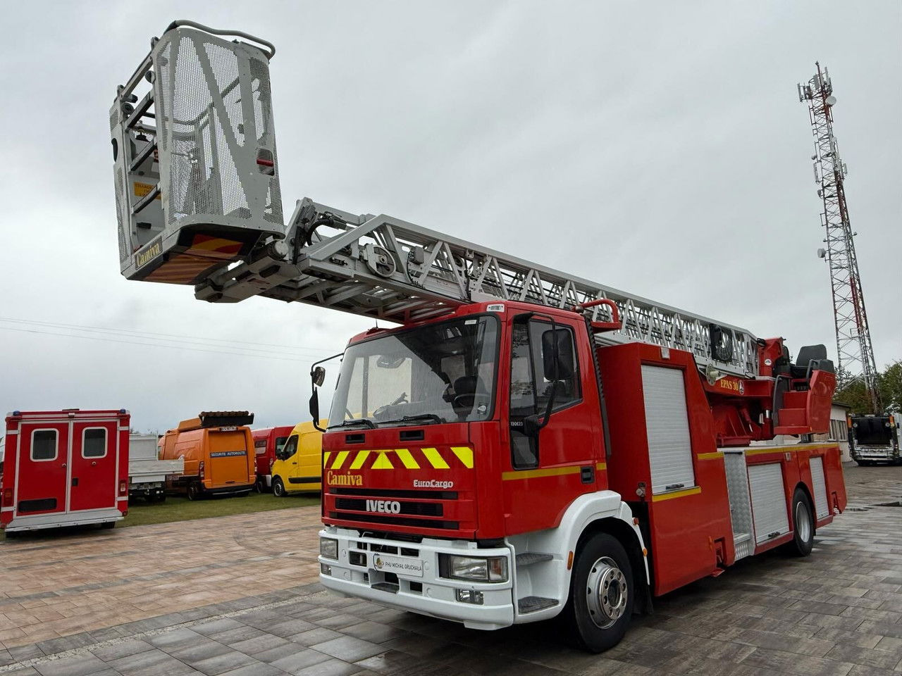 Iveco 130E23 - Brandweerwagen: afbeelding 3 Iveco 130E23 - Brandweerwagen: afbeelding 3