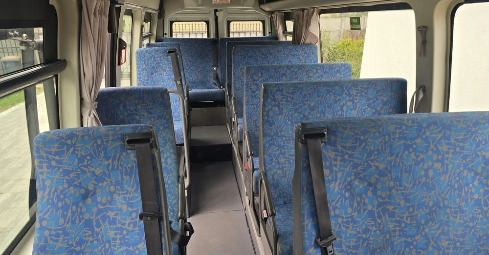 Minibus, Personenvervoer Iveco 50c15: afbeelding 12 Minibus, Personenvervoer Iveco 50c15: afbeelding 12