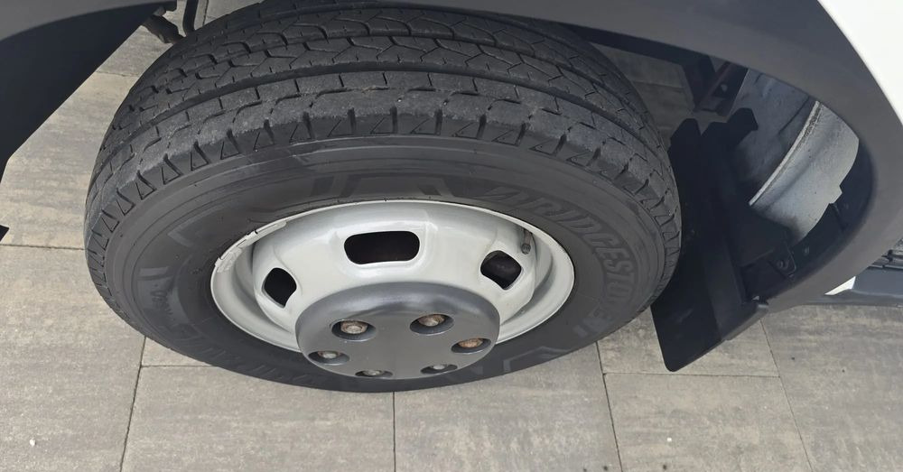 Minibus, Personenvervoer Iveco 50c15: afbeelding 16 Minibus, Personenvervoer Iveco 50c15: afbeelding 16