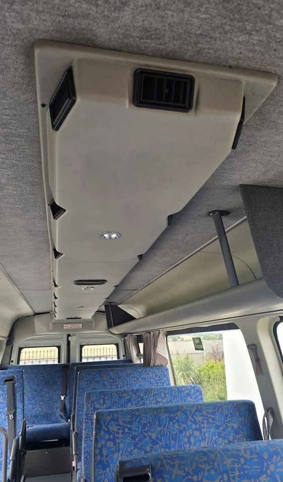 Minibus, Personenvervoer Iveco 50c15: afbeelding 11 Minibus, Personenvervoer Iveco 50c15: afbeelding 11