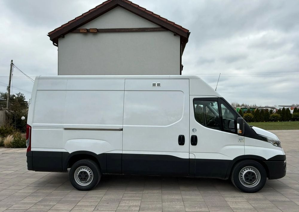 Iveco Daily 35S13 - Gesloten bestelwagen: afbeelding 4 Iveco Daily 35S13 - Gesloten bestelwagen: afbeelding 4