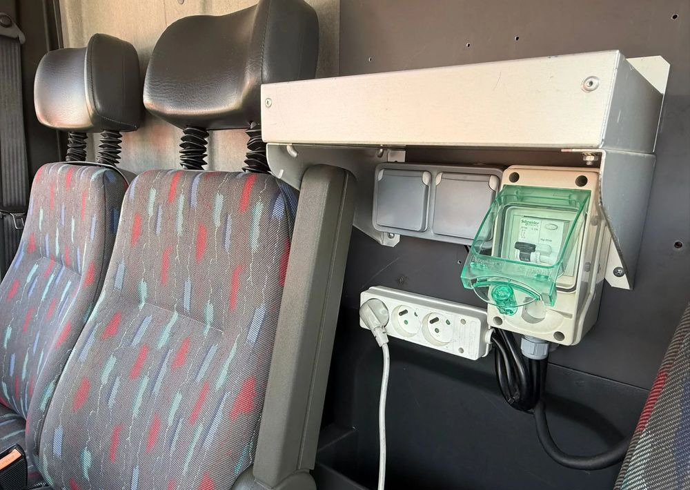 Brandweerwagen, Vrachtwagen hoogwerker Iveco Eurocargo 130E24: afbeelding 19