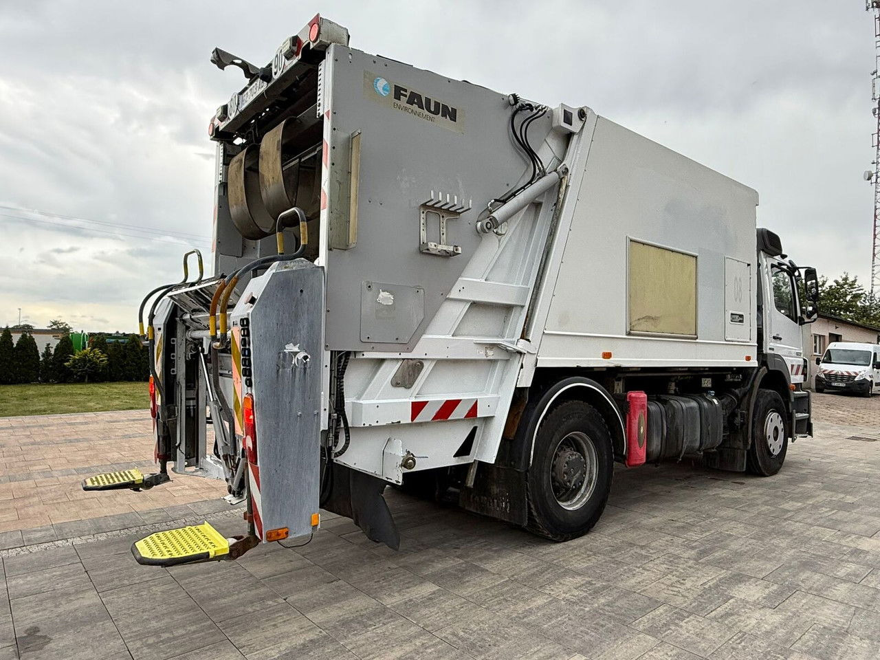 Mercedes-Benz Axor 1829 Faun VR3 TR2 - Vuilniswagen: afbeelding 4 Mercedes-Benz Axor 1829 Faun VR3 TR2 - Vuilniswagen: afbeelding 4