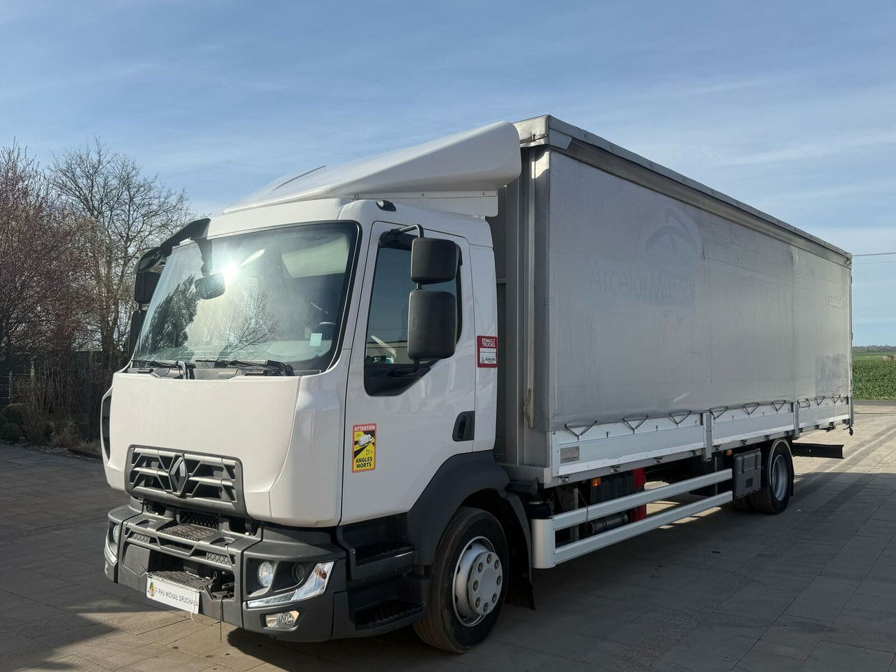 Renault D12 - Schuifzeilen vrachtwagen: afbeelding 3 Renault D12 - Schuifzeilen vrachtwagen: afbeelding 3